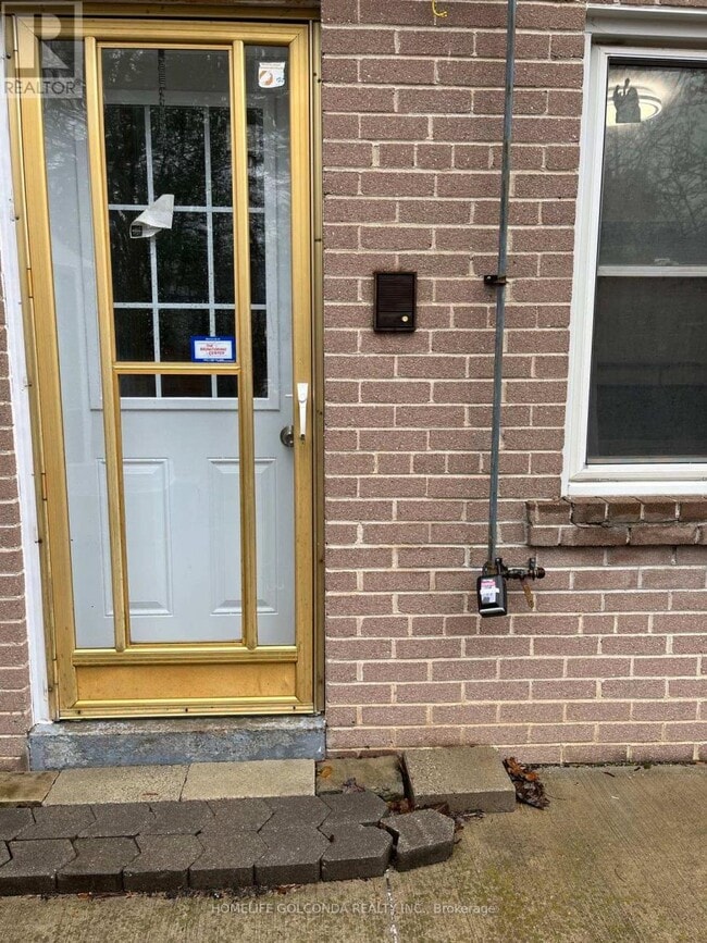 Photo - 293 Dunforest Ave