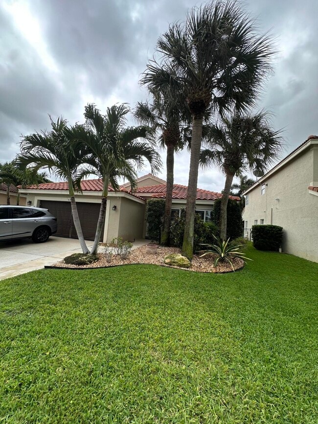 Photo - 8202 White Rock Cir