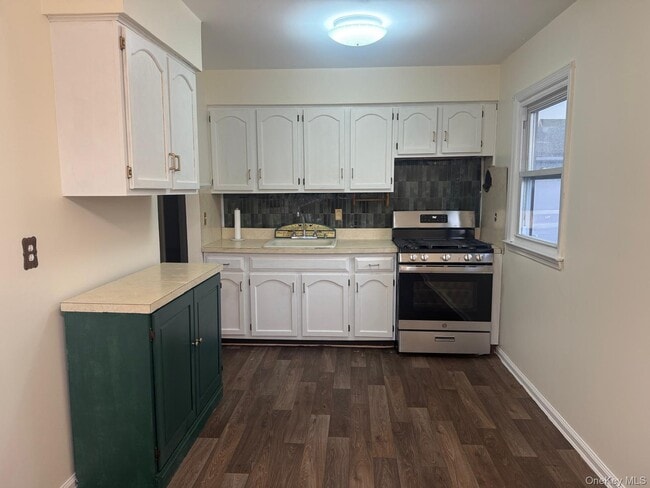 Photo - 110 Evergreen Ave Unit 2nd Floor