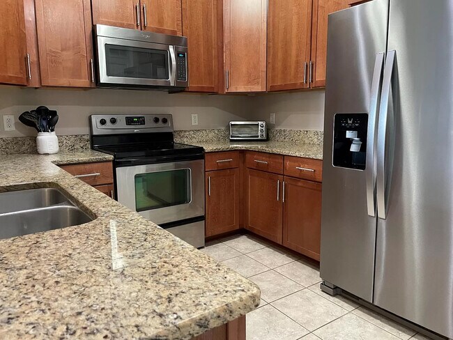 Photo - 511 W 1st Ave