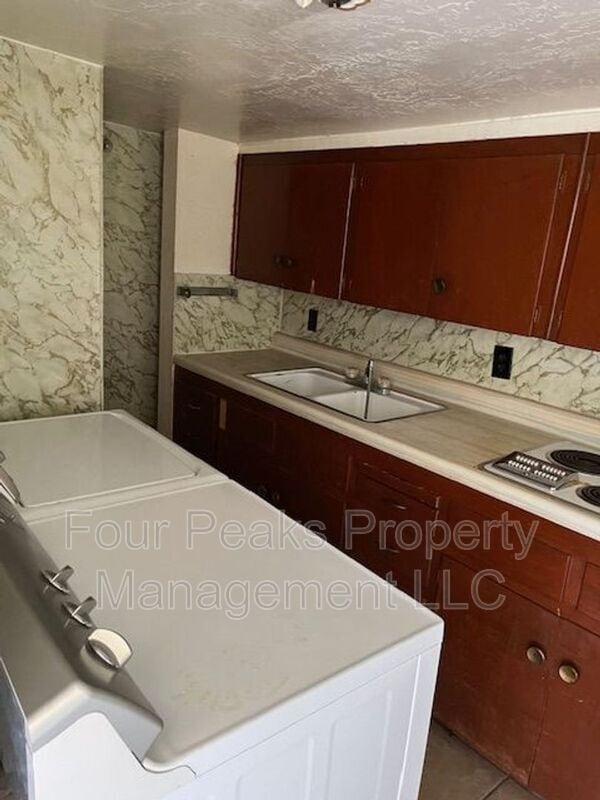 Photo - 6406 W Rose Ln