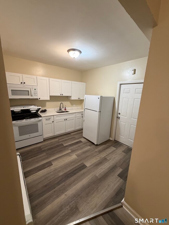 Photo - 147 Hazel St Unit 1