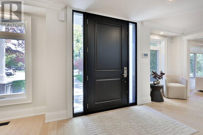 Photo - 1638 Ruscombe Close