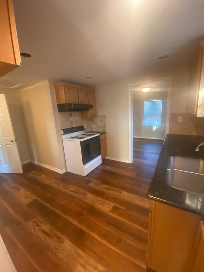 Photo - 1191 Big Rock St