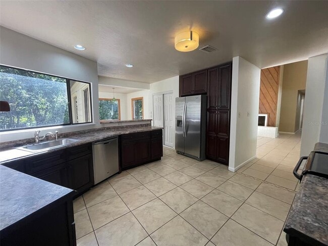 Photo - 2001 NW 15 Ave