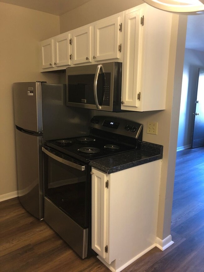 Photo - Walk to Vandy and Hillsboro Village, 1 Bed/1 Bath at the Villager West, Top Floor and Newly Renov...