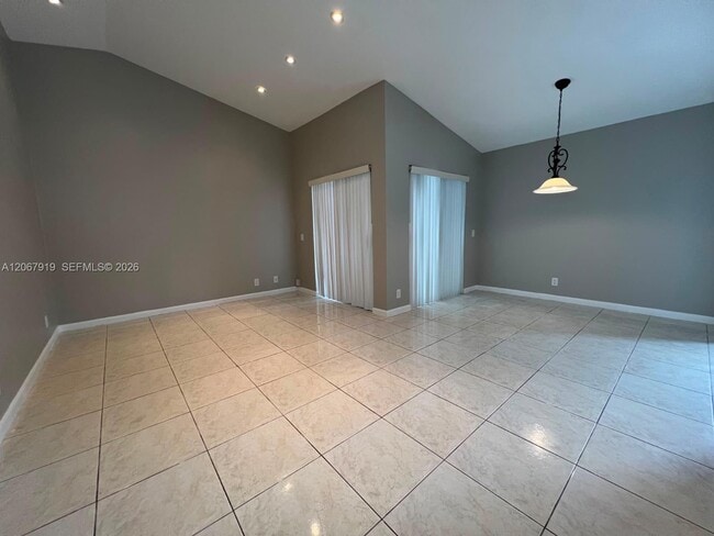 Photo - 1591 Springside Dr