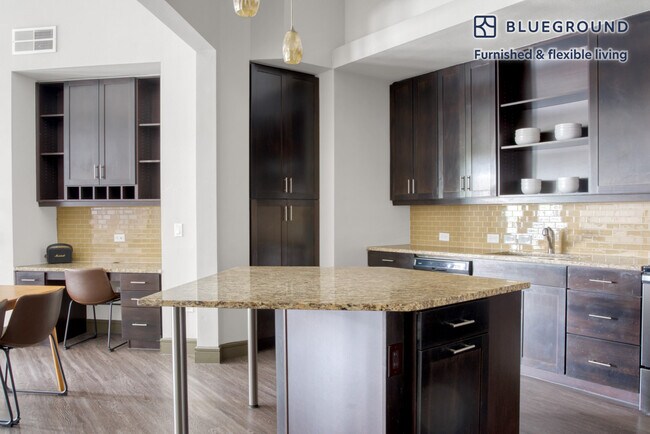 Photo - 3201 Esperanza Crossing Unidad FL1-ID47