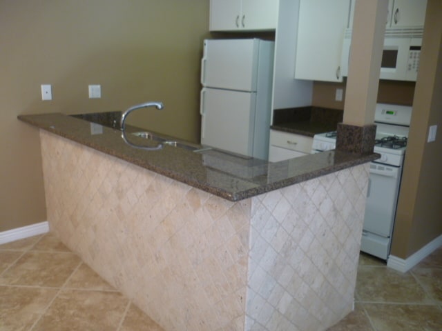 Photo - 18350 Hatteras St Unidad 108