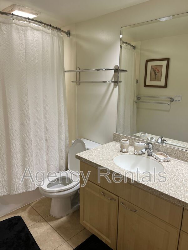 Photo - 229 Paoakalani Ave Unit Aston Waikiki Sunset