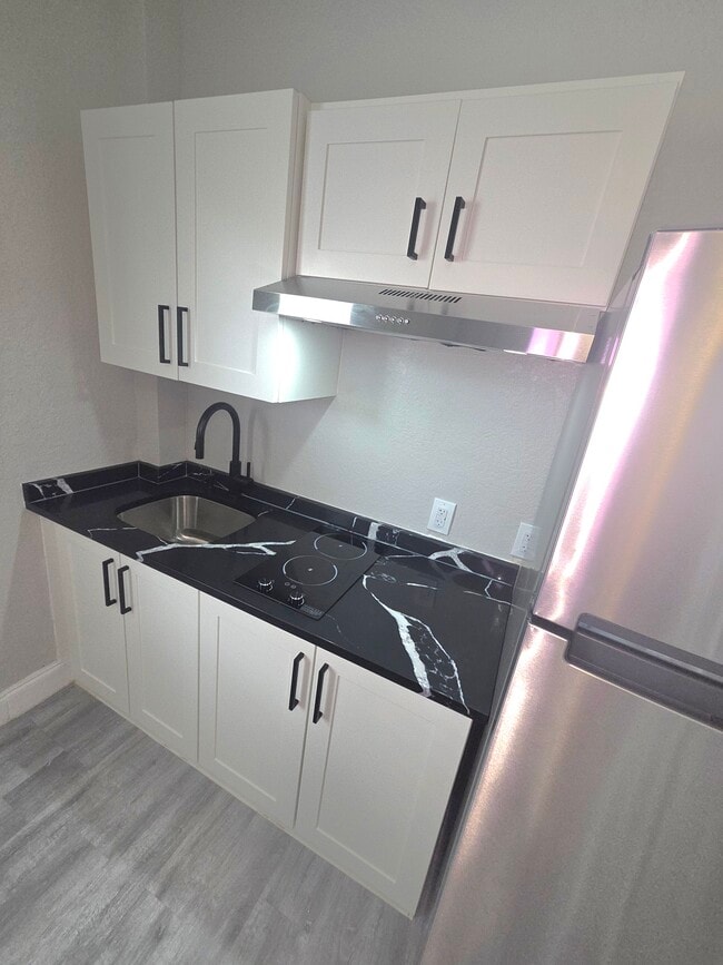 Photo - 2410 11th St Unit Studio/Efficiency For Rent
