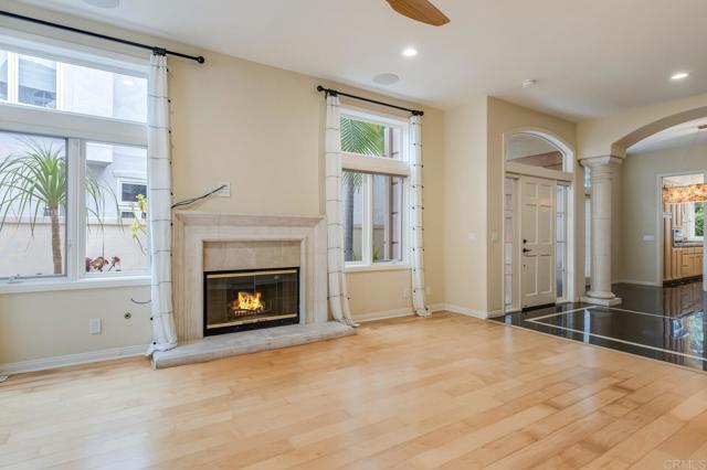 Photo - 5370 Renaissance Ave