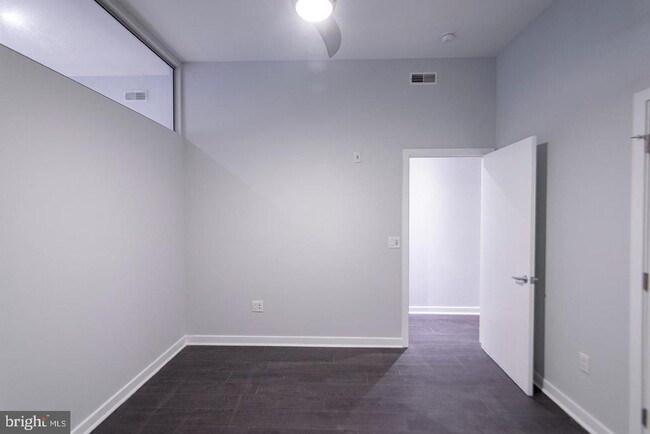 Photo - 412 S 13th St Unit 212