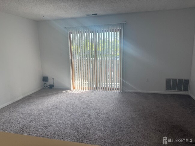 Photo - 1908 Ravens Crest Dr