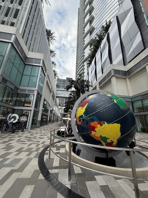 Photo - 11 NE 6th St Unidad 702