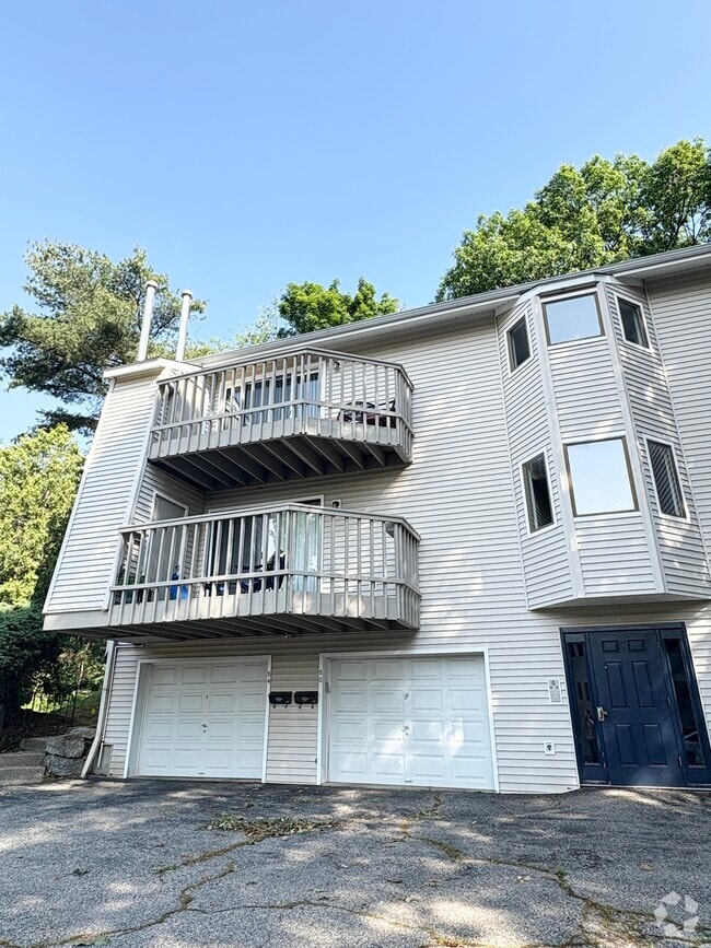 Building Photo - 50 Overlook Ave Unit 50 Rental
