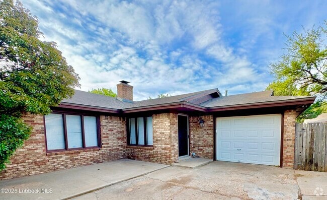 Building Photo - 4409 75th Dr Rental