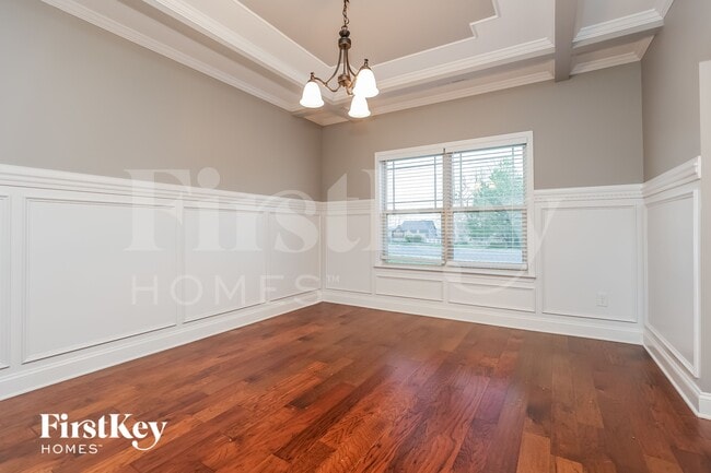 Photo - 1499 Amberly Dr