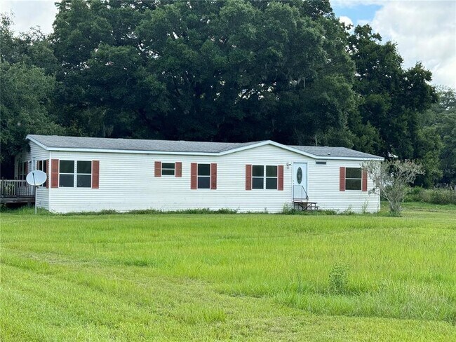 Photo - 35643 Clinton Ave