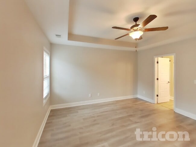 Photo - 1008 Azalea Ct