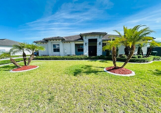 Building Photo - 16740 SW 290th Ln Rental