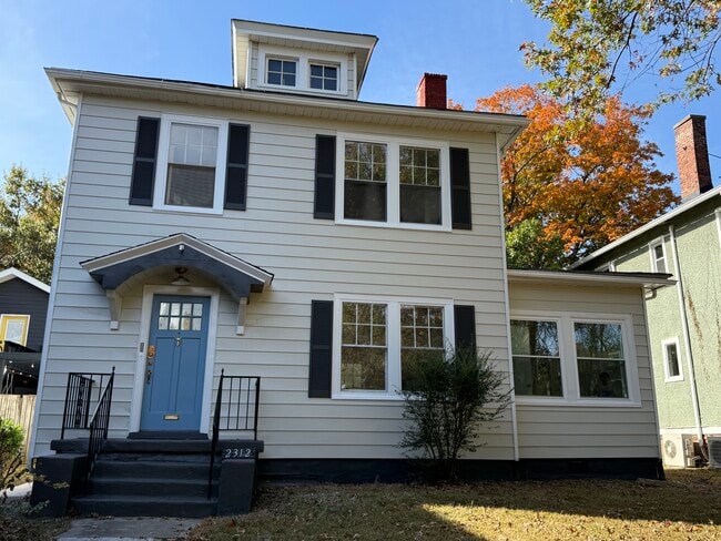 Building Photo - 2312 Hawthorne Ave