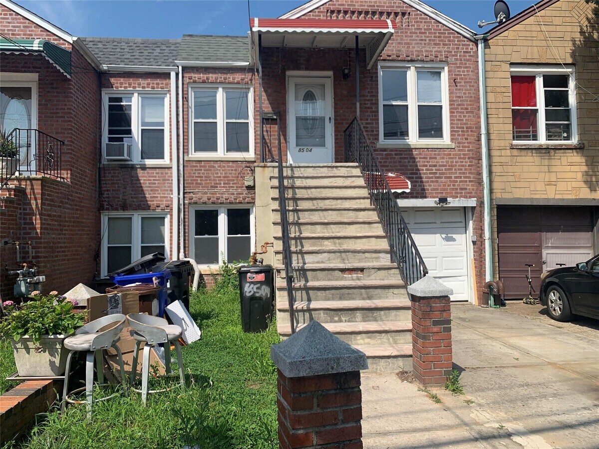 Photo - 85-04 Little Neck Pkwy Apartment