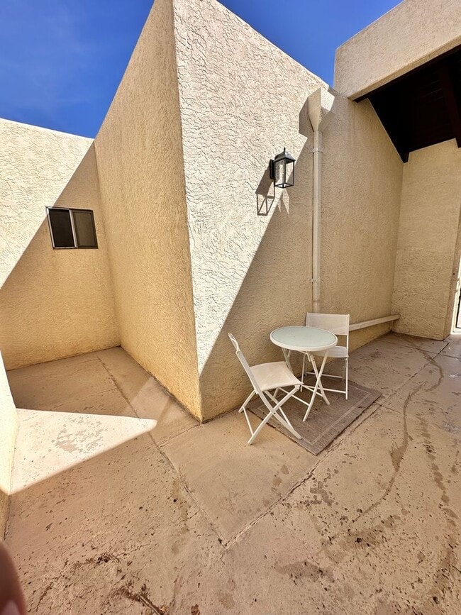 Photo - 2 Bedroom 2 Bath Townhome w/2 Car Garage and Refrigerated Air