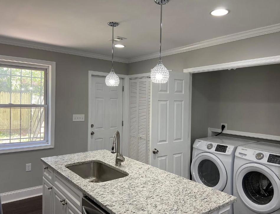 Photo - 223 51st St SE