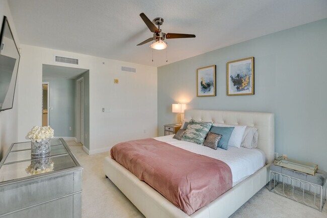 241 Riverside Dr Unit SI FL1-ID1546408P