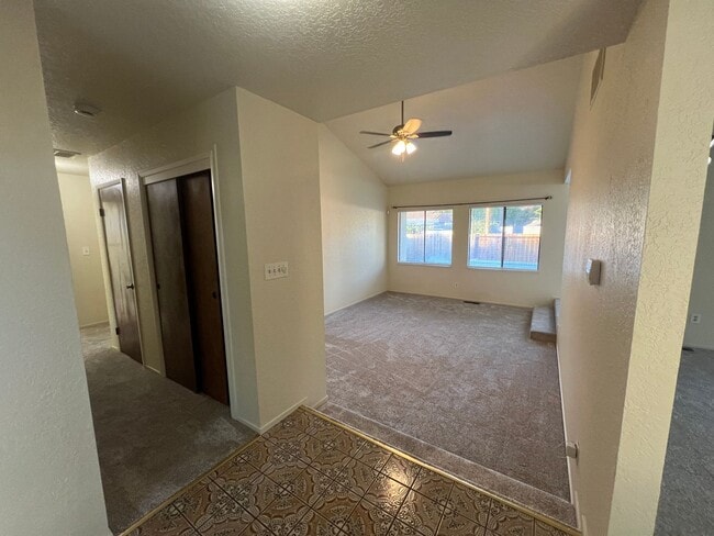 Photo - Single story home located in Lakewood Elementary School District!