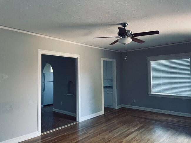Photo - Laurel Street Triplex Unit 1307 Laurel St