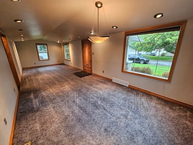 Photo - 10401 E Valleyway Ave