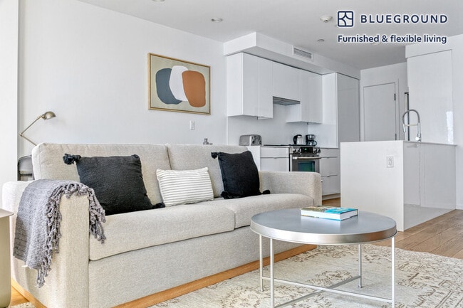 Photo - 26 W Broadway Unit FL4-ID581