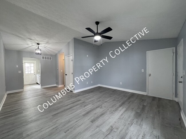 Photo - 4087 Greenery Dr