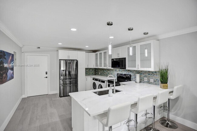 Photo - 2900 Banyan St Unidad 101