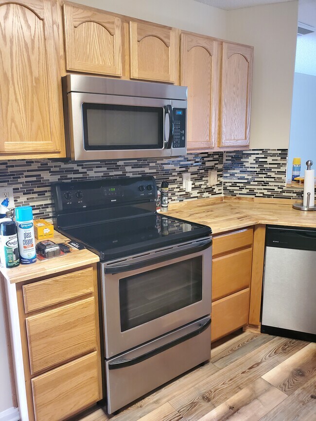 Photo - 41 Providence Manor Ct