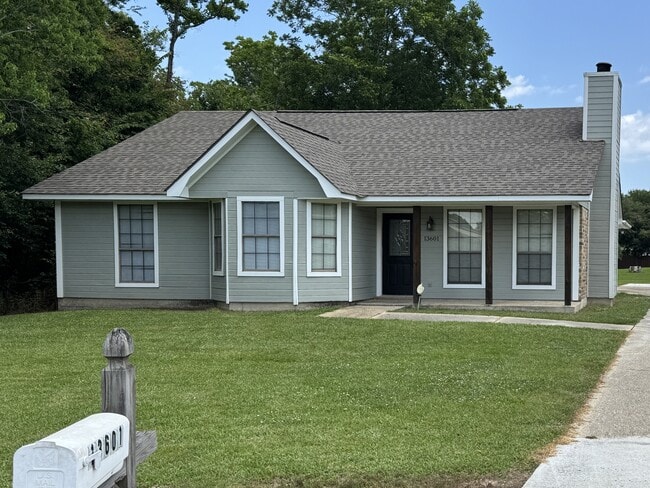 Building Photo - 13601 Ball Park Rd Unit 1
