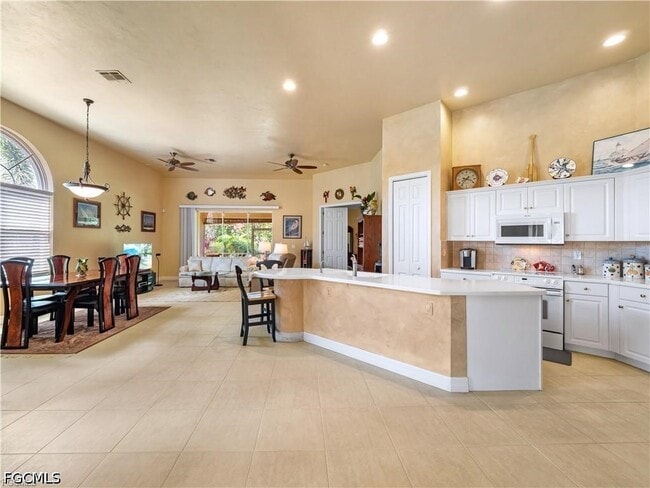 Photo - 15220 Cape Sable Ln