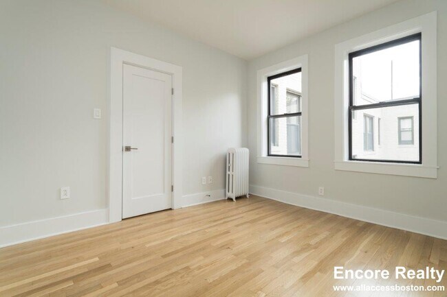 Photo - 8 Elko St Unidad 12