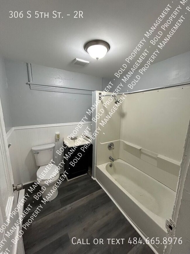 Photo - 306 S 5th St Unit 2R