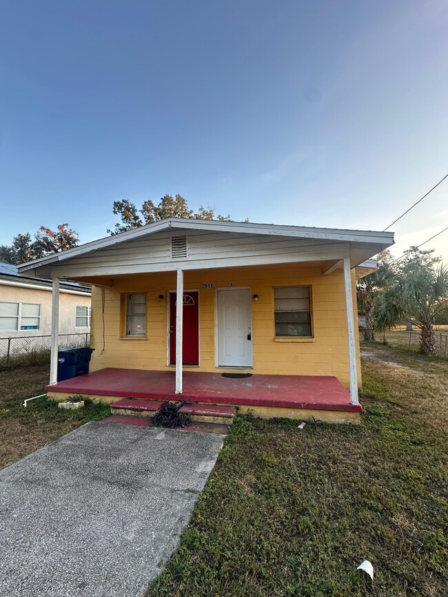 Photo - 2911 E 33rd Ave