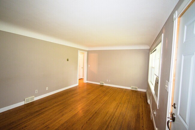 Photo - 1503 13th St S