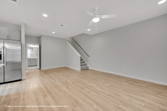 10123 Conover Cmns Cir