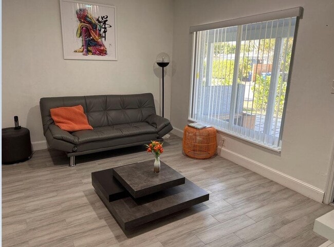 Photo - 1345 NE 15th Ave