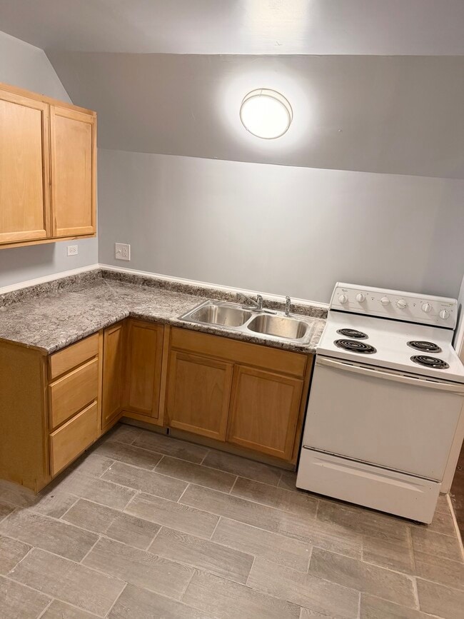 Photo - 14305 Irving Ave