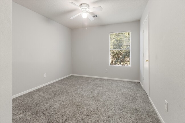 Photo - 18410 Alemarble Oak St