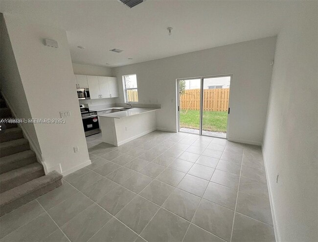 Photo - 16243 SW 292nd St