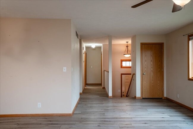 Photo - West Lincoln High Ridges/ Cushman Beauty