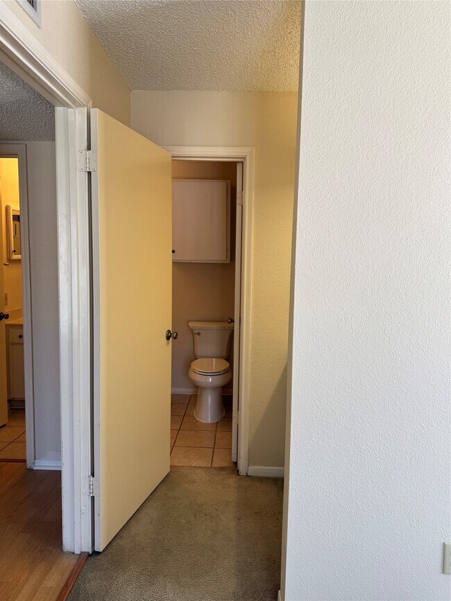 Photo - 2121 Hepburn St Unit 1102